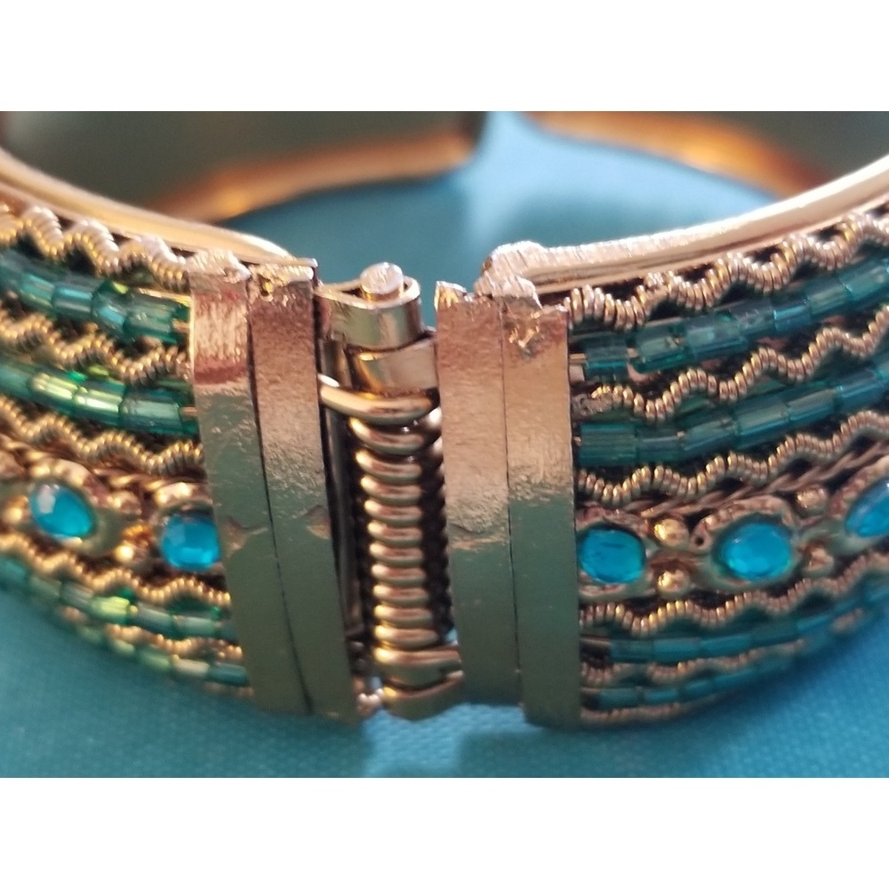 Bracelet - Picture 2 of 3